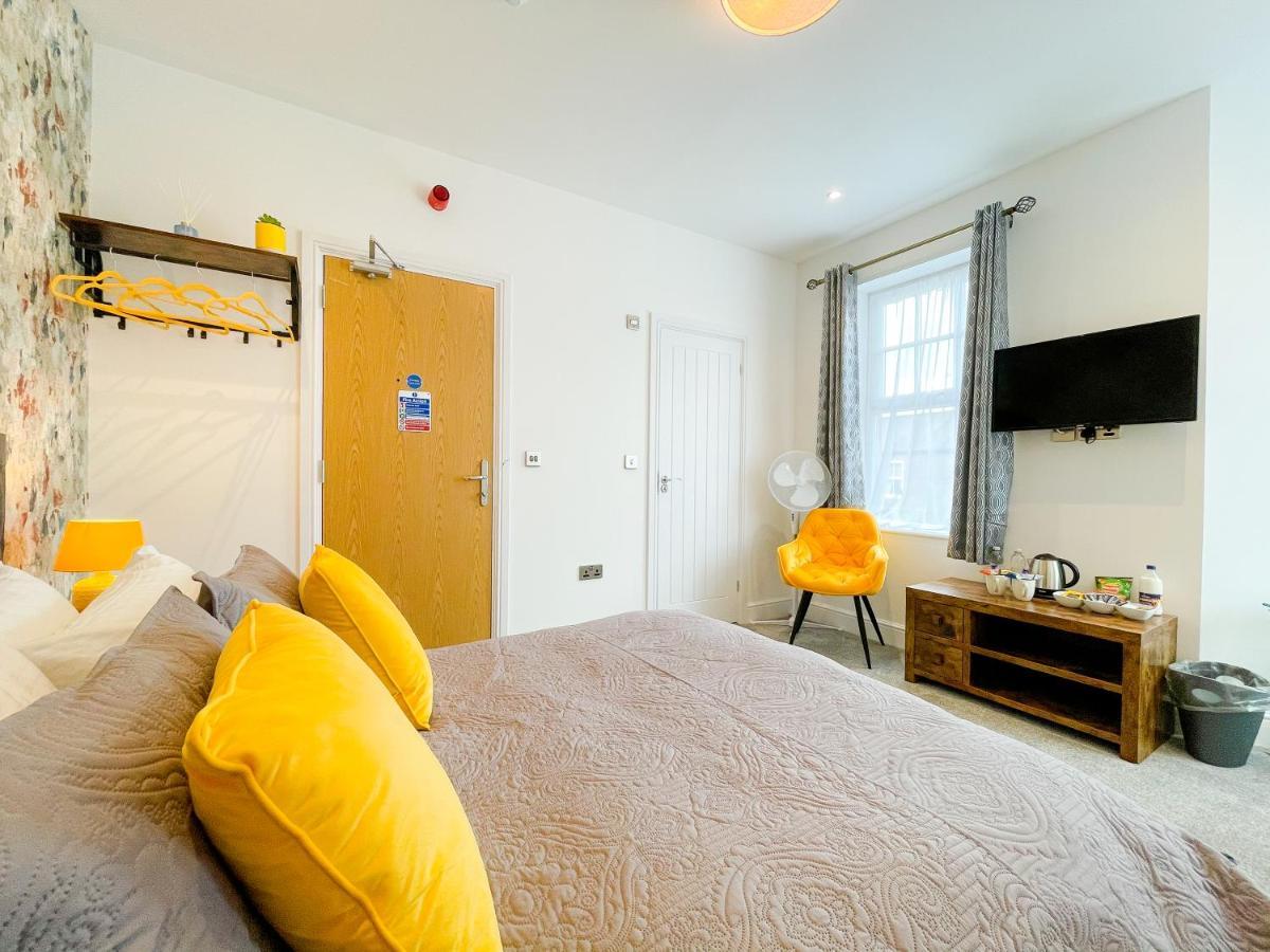 46 Ashfield Rd, Altrincham Hotel ภายนอก รูปภาพ