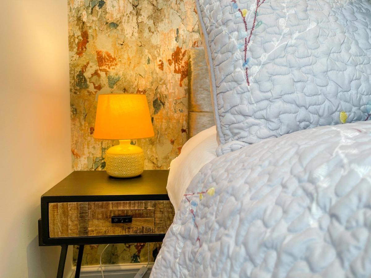 46 Ashfield Rd, Altrincham Hotel ภายนอก รูปภาพ