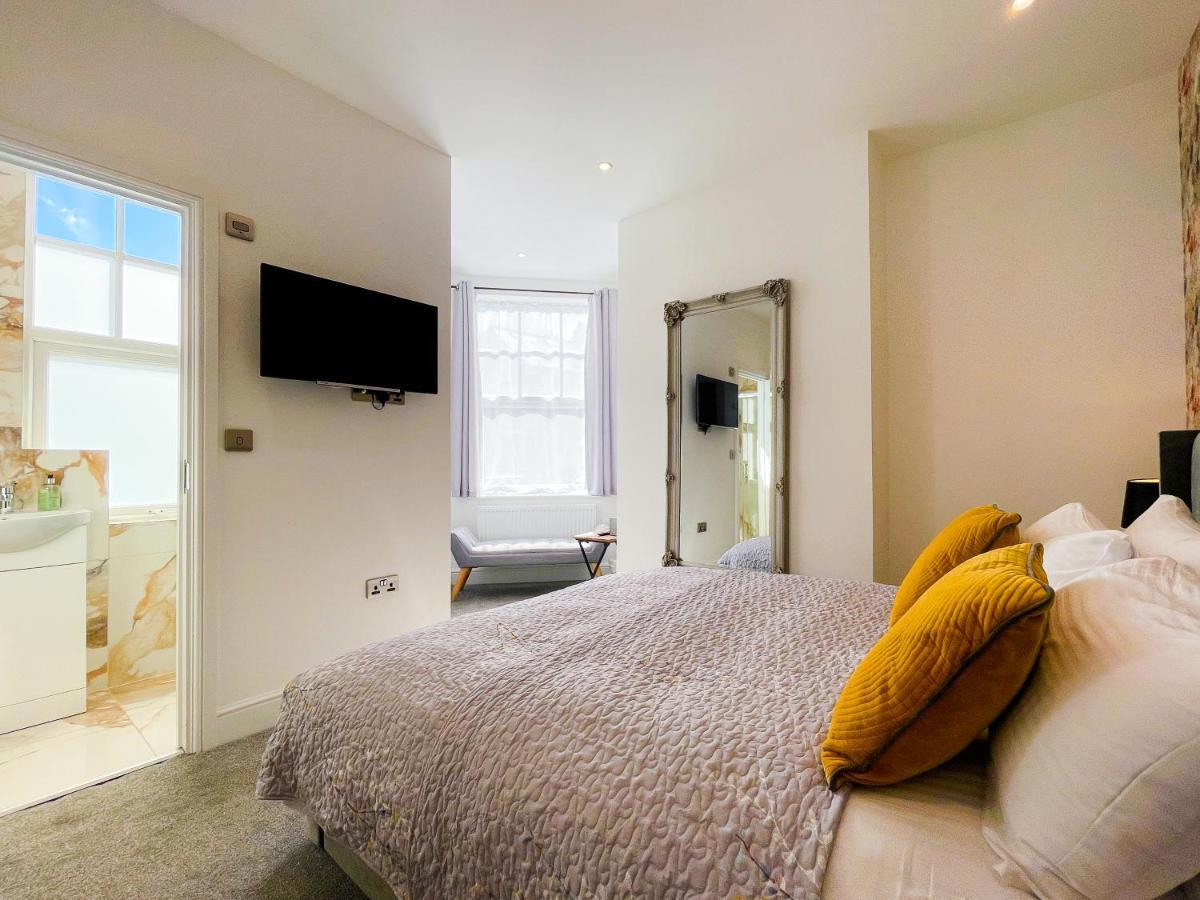 46 Ashfield Rd, Altrincham Hotel ภายนอก รูปภาพ