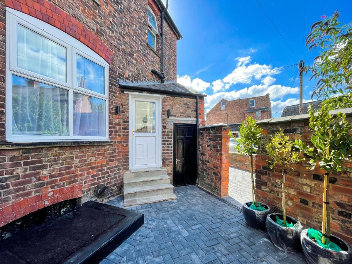46 Ashfield Rd, Altrincham Hotel ภายนอก รูปภาพ
