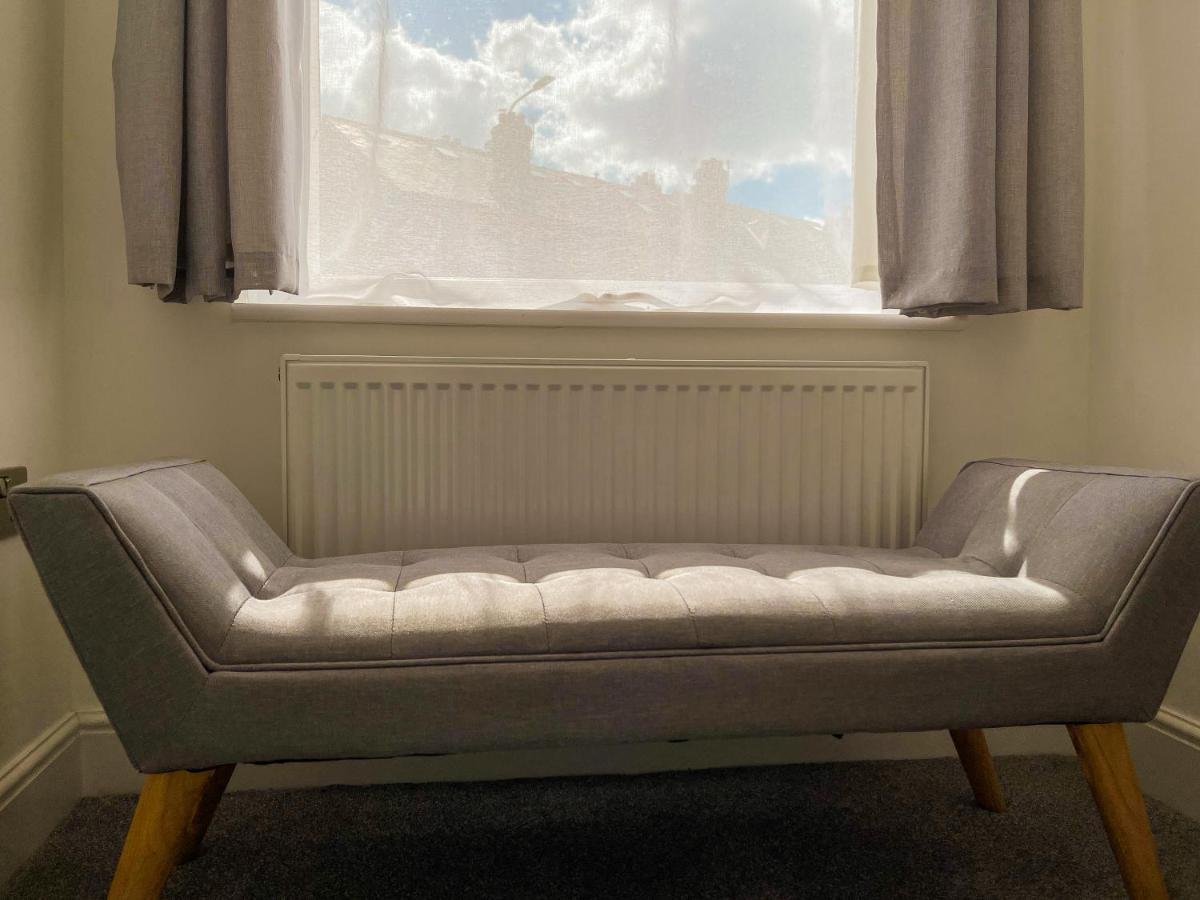 46 Ashfield Rd, Altrincham Hotel ภายนอก รูปภาพ
