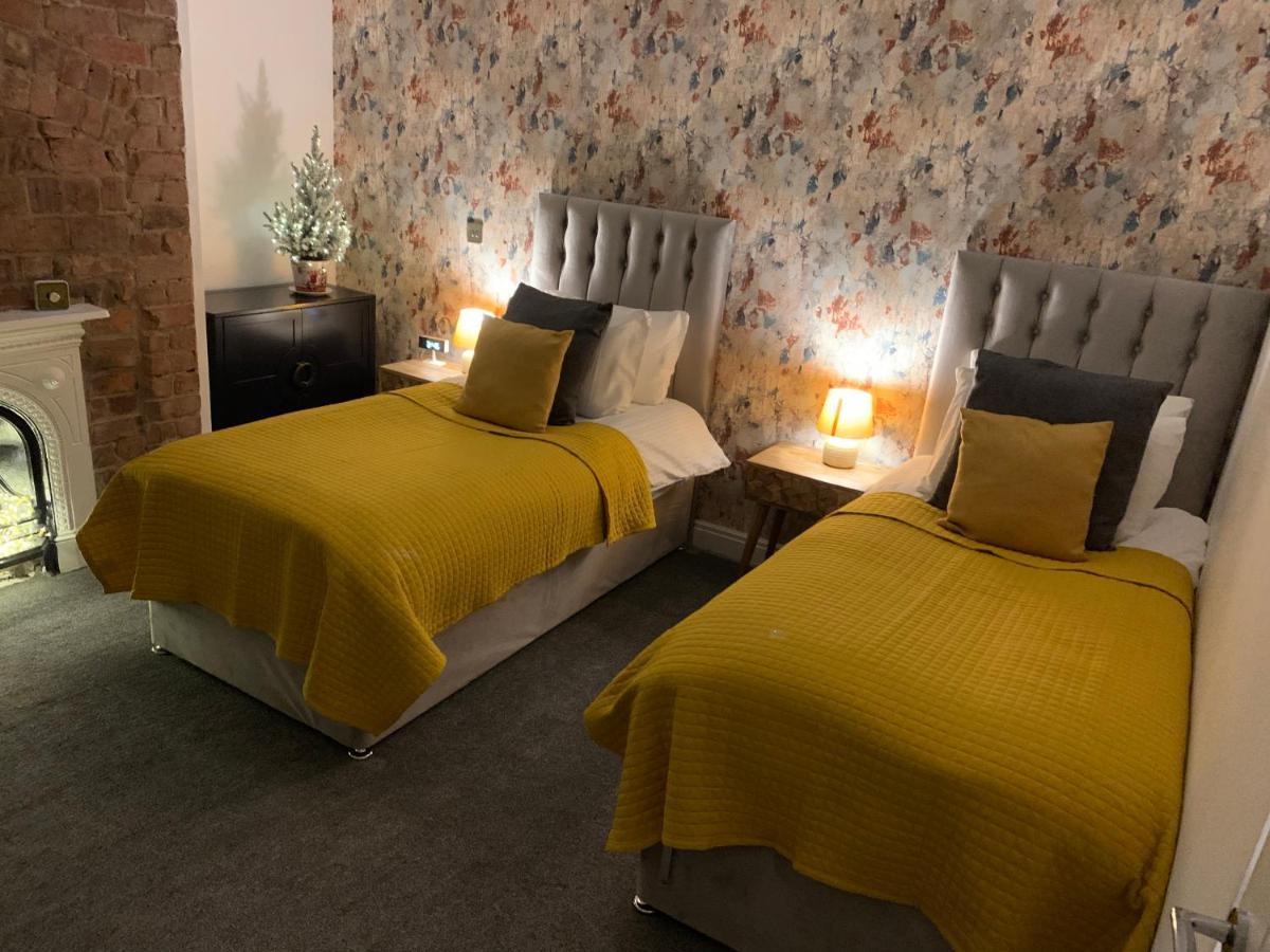 46 Ashfield Rd, Altrincham Hotel ภายนอก รูปภาพ